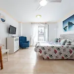 Malagasuite El Levante توريمولينوس